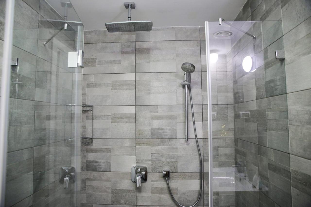 Yalarent Midtown Towers Tlv Apartment Tel Aviv Ngoại thất bức ảnh